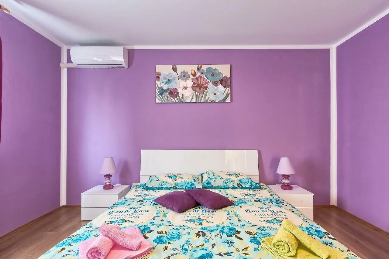 Apartman Modry  Pula
